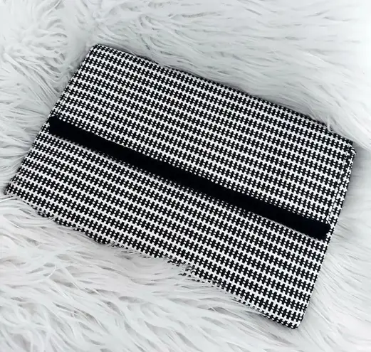 Stella & Dot | City Slim Black White Woven Raffia Coral Clutch Bag Purse | OS