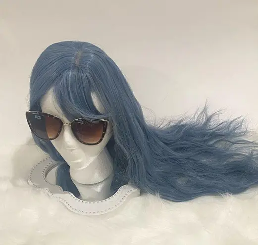 WOMAN'S Wig Blue