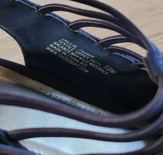 Impo vadelia navy heeled sandals size 10
