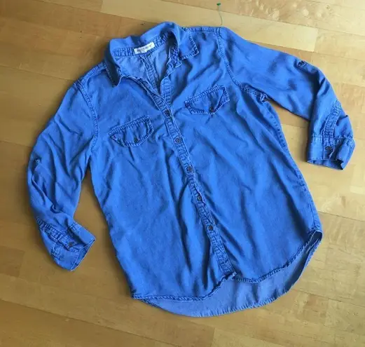 Grand & Greene Flowy, Denim Tencel Button Down Shirt, Light Blue, Size S Blue