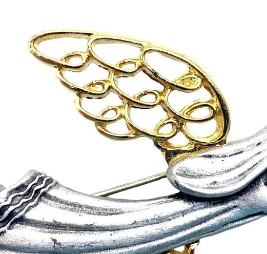 Vintage Angel Flying Trumpet Wings Brushed Silver Gold Tone Brooch Pin