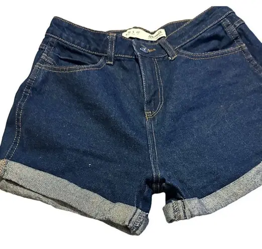 Denim & Co Women’s Denim Co Blue Short Shorts with Cuffs Size 6 Sku 2549