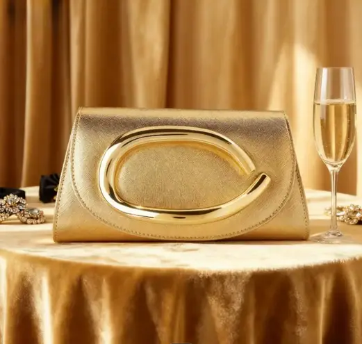 Elegant & Chic Gold evening clutch bag with gold handle