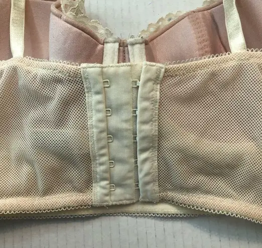 Wacoal B.Tempt'd Bra Women’s Ciao Bella Lace Balconette Longline Bra in Cream Sz L EUC