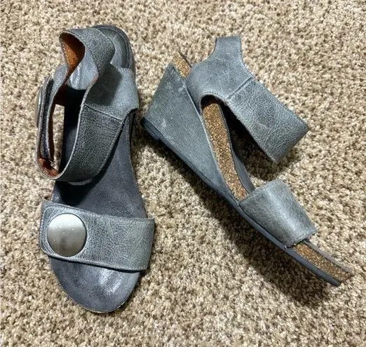 Taos Womens’ Carousel 2 Gray Size 5.5
