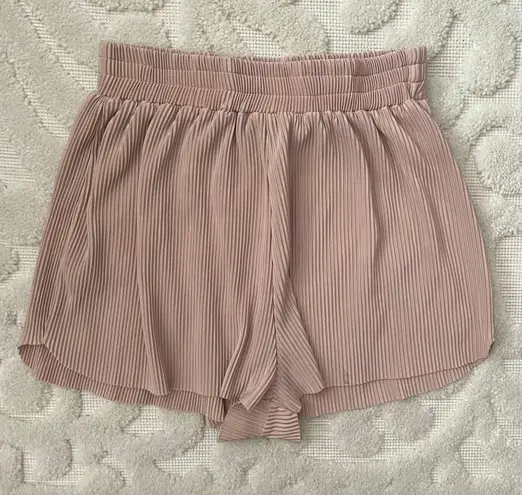 Boutique Nude Flowy Shorts