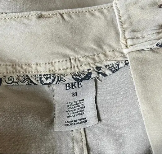 BKE Women's Parker Khaki High Rise Stretch Shorts Size 31 | NWT