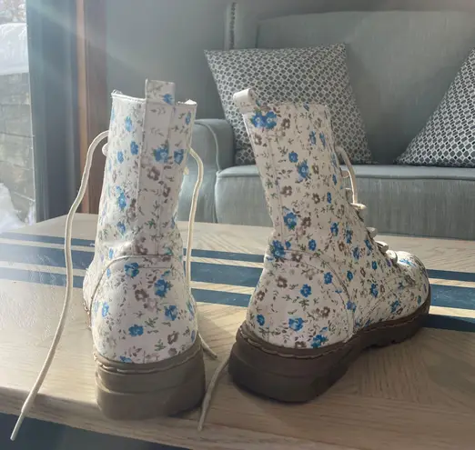 Nature Breeze Floral Booties