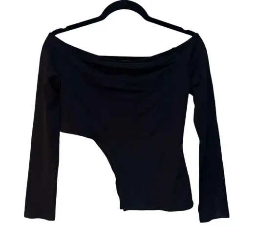 Edikted Asymmetric Off Shoulder Top - Black Size L