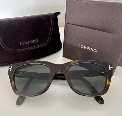 Tom Ford Snowden 50mm Acetate Wayfarer Sunglasses in Havana Tortoise Brown