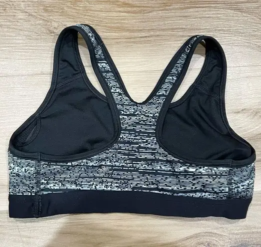 Nike  Pro Black and White Dri Fit Sports Bra Women’s Small