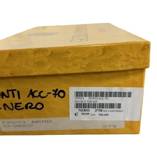 Guido Pasquali black suede pointed toe shoes, heels, 7.5