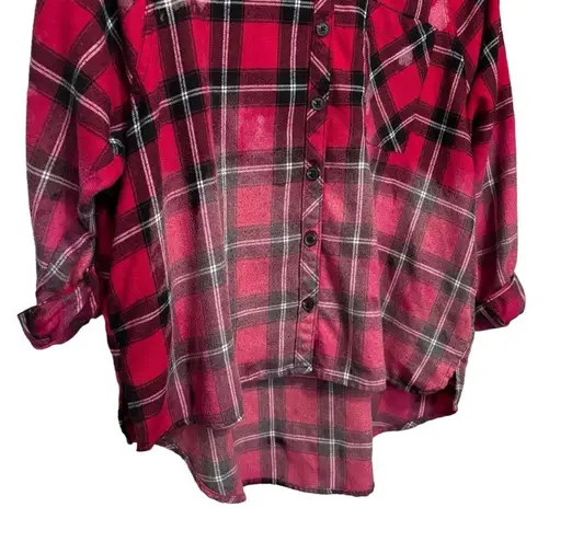 Women’s Hand bleached plaid farmhouse festival fall flannel shirt size small Red