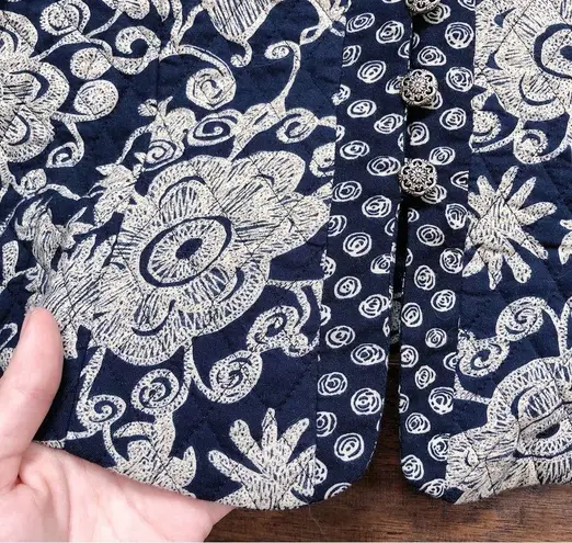 vintage • 90s floral quilted jacket navy cream rayon cropped JSJ Petites boho