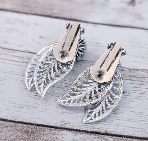 Vintage Clip On Earrings