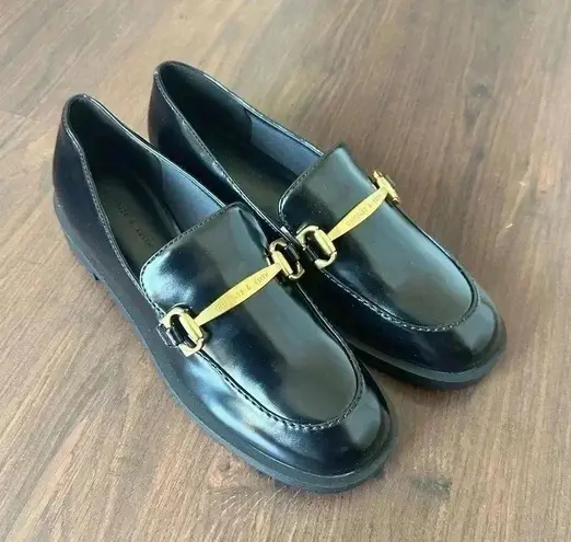 Charles and Keith  Metallic Accent Loafers - Black size 39 New - Image 2