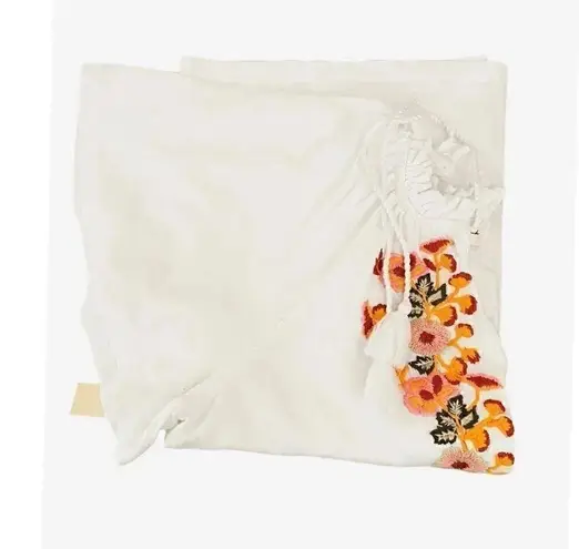 Keep in Touch White Embroidered Boho Tassel Short Sleeves Women Top Sz S