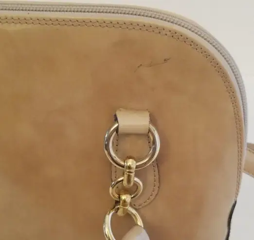 Saks Leather Beige shoulder bag