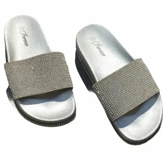 Forever Rhinestone White Slides Sandals Shoes 6