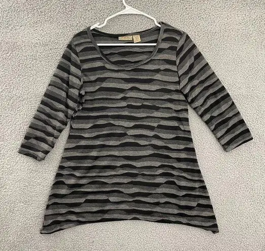 Art and Soul Top Women M Gray Black Wavy Striped Casual 3/4 Sleeve Tunic Size M