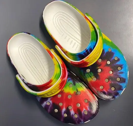 Crocs Rainbow