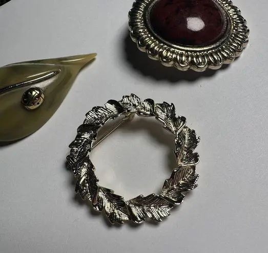 Gold Tone Brooch Pin Lot Of 3