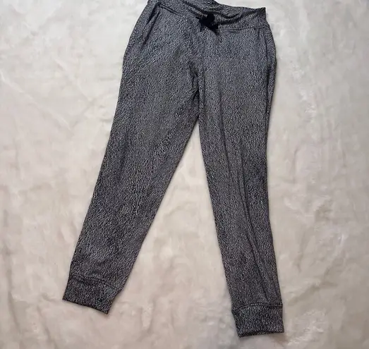 Lululemon Ready to Rulu Joggers in Heathered Raceway Grey / Black