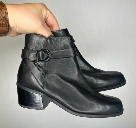 Aerosoles | Size 6.5 Black Ankle Booties with Side Zipper and Block Heel