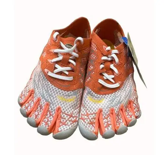 Vibram Five Fingers women’s orange shoes sneakers size 36 or 6.5-7 SKU 4120