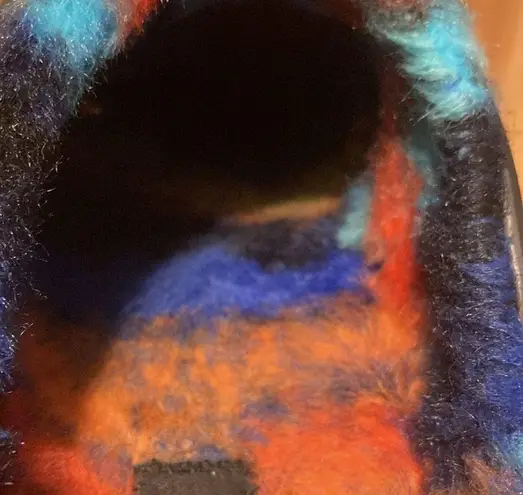 Crocs  Classic Lined Sprayed Dye Clog Unisex Women’s Size 6/Men’s Size 4 thumbnail 10