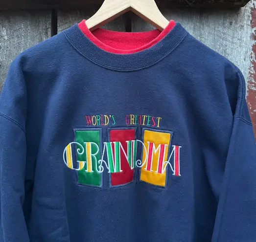 M&C Energy Sportswear World's Greatest Grandma Crewneck Sweatshirt Blue Size L