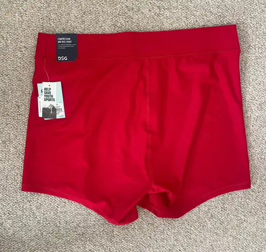 DICK'S Sporting Goods DSG Red Compression Mid Rise Spandex Shorts Size 2X NWT