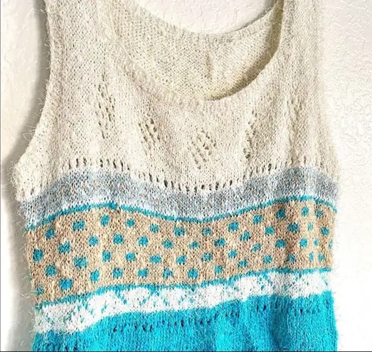 Vintage Handmade White Blue Knit Sweater Tank Top