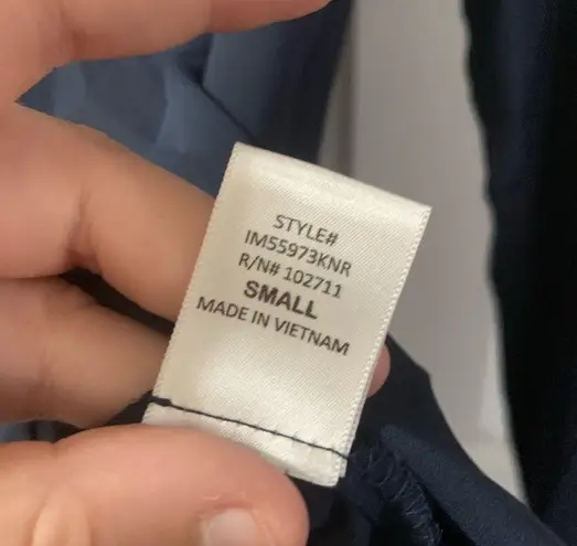 Harlowe $ Graham Harlowe & Graham Navy Scoop Neck Long Sleeve Top size Small