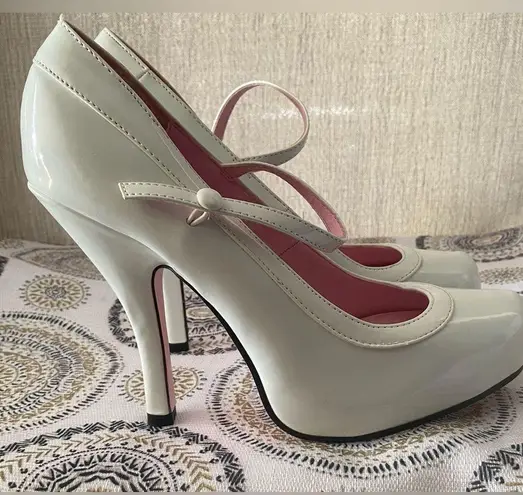 Leg Avenue Shoes By Ellie White Baby Doll Heels Size 8 New With Box