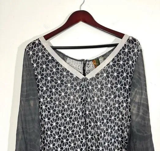 Aratta Silent Journey Sheer Gray Wash Embroidered Top Size M