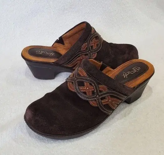 Sofft Britta Brown Suede Clogs, 8.5