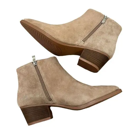 Michael Shannon  Lesley Tan Beige Leather Bootie Heels Size 11 Women’s New