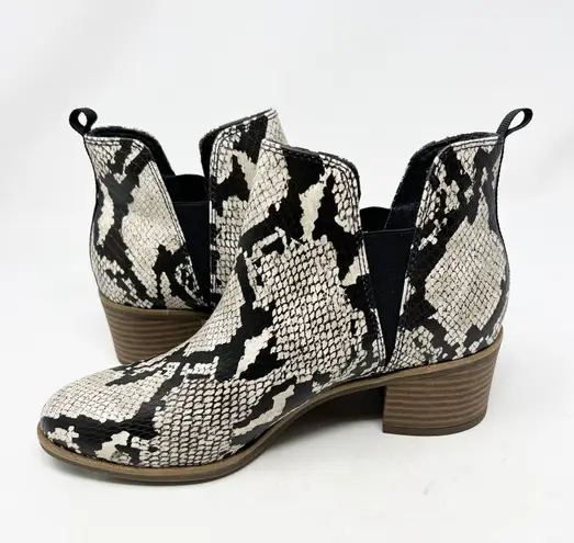 Dr. Scholls Dr. Scholl’s Teammate Snakeskin Ankle Booties Size 8 White Black NWB