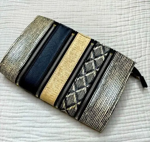 Sondra Roberts  Squared Clutch purse woven and leather crossbody purse Zipper