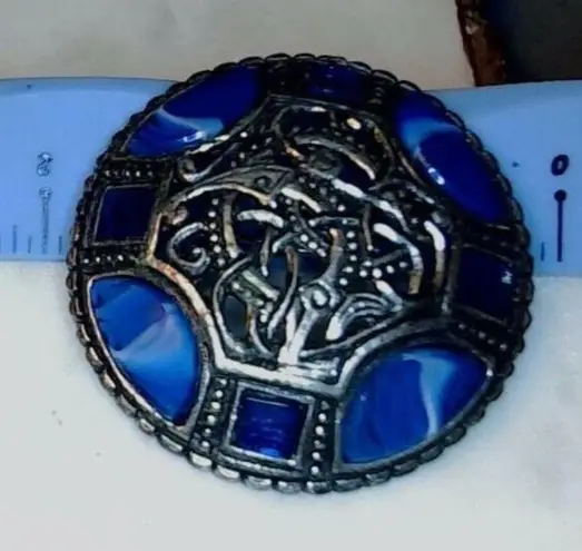 Vintage Miracle Celtic Blue Agate Pin Brooch Blue Round