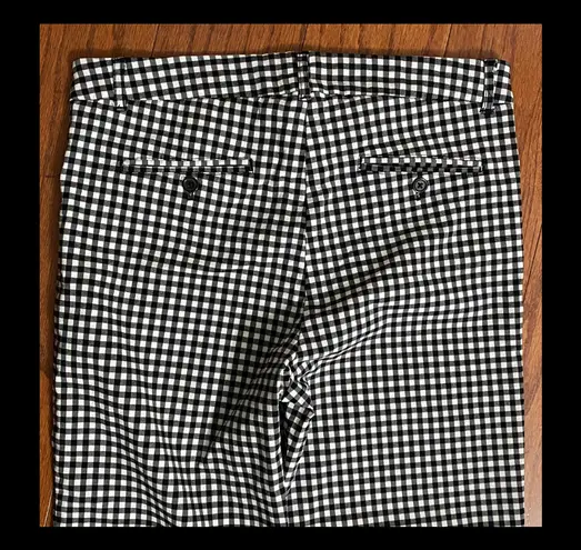 Zac and Rachel Zach & Rachel Black & White Checkered Capris pants - Size 8