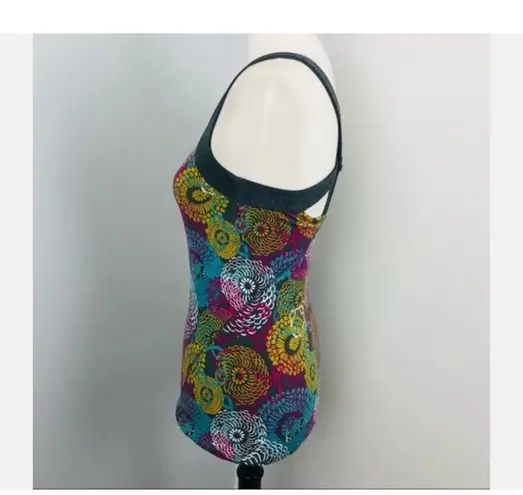 Soybu Athletic Tank Top Sz S Strappy Criss Cross Back Built In Bra Yoga