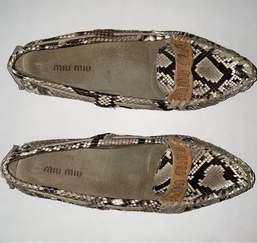 Miu Miu Prada Size 5 Python Flats Snakeskin Slip On Moccasin Pointed Toe Loafers