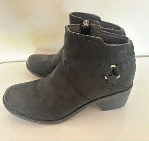 Teva  Nubuck Leather Foxy Ankle Boot