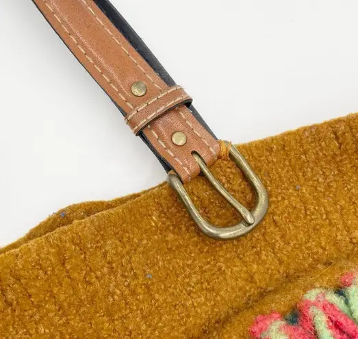 Vintage Wool Fringe Colorful Striped Bucket Tote Bag Purse Bohemian Southwestern Brown