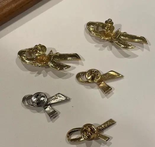 Lot Of 5 Signed Avon Lapel Tack Pins Breast Cancer Awareness Ribbons