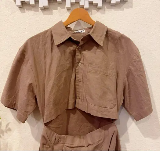 Moon River Short Sleeve Button Front Cut-out Shirred Shirt Mini Dress in Mocha