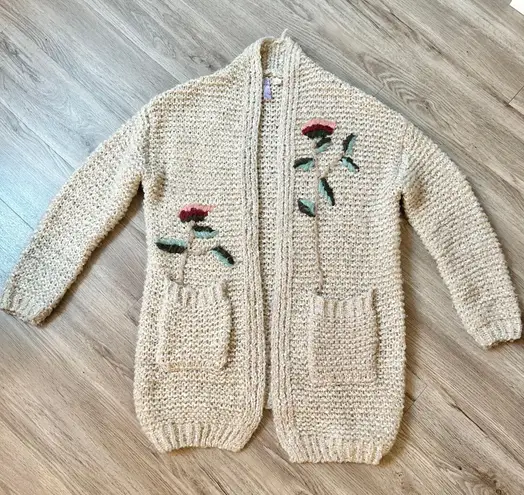 Alya  Floral Embroidered Chunky Knit Cardigan Size S