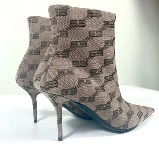 Balenciaga So Knife Logo Jacquard Pointed Toe Bootie 39 EU NEW BB Monogram